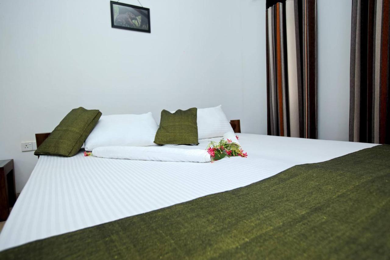 The Mastodon Valley Safari Resort Udawalawe Exterior foto